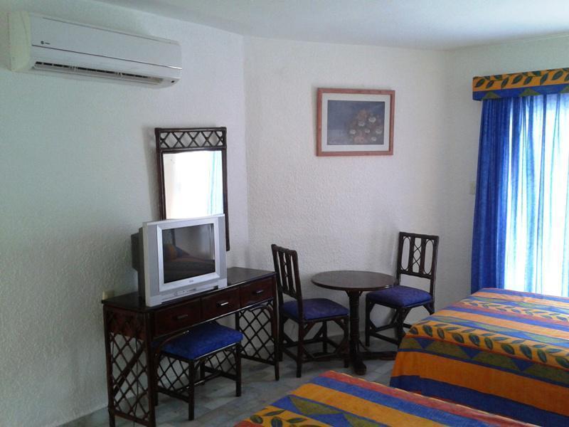 Las Perlas Condos 칸쿤 객실 사진