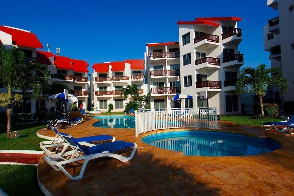 Las Perlas Condos 칸쿤 외부 사진